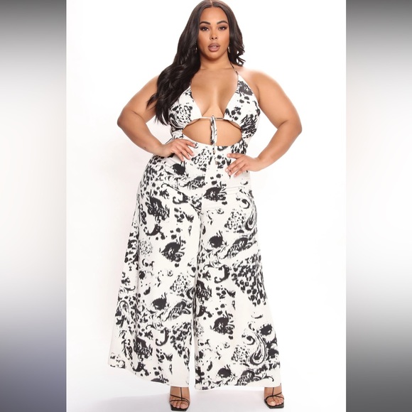 NWT🤍❣️🖤Animal Print Jumpsuit - Black/combo Sz 1X🐆 - Picture 8 of 10